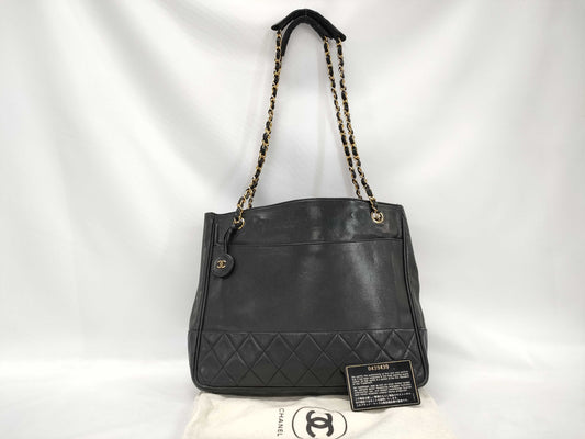 CHANEL Lambskin Chain Tote Tote Bag