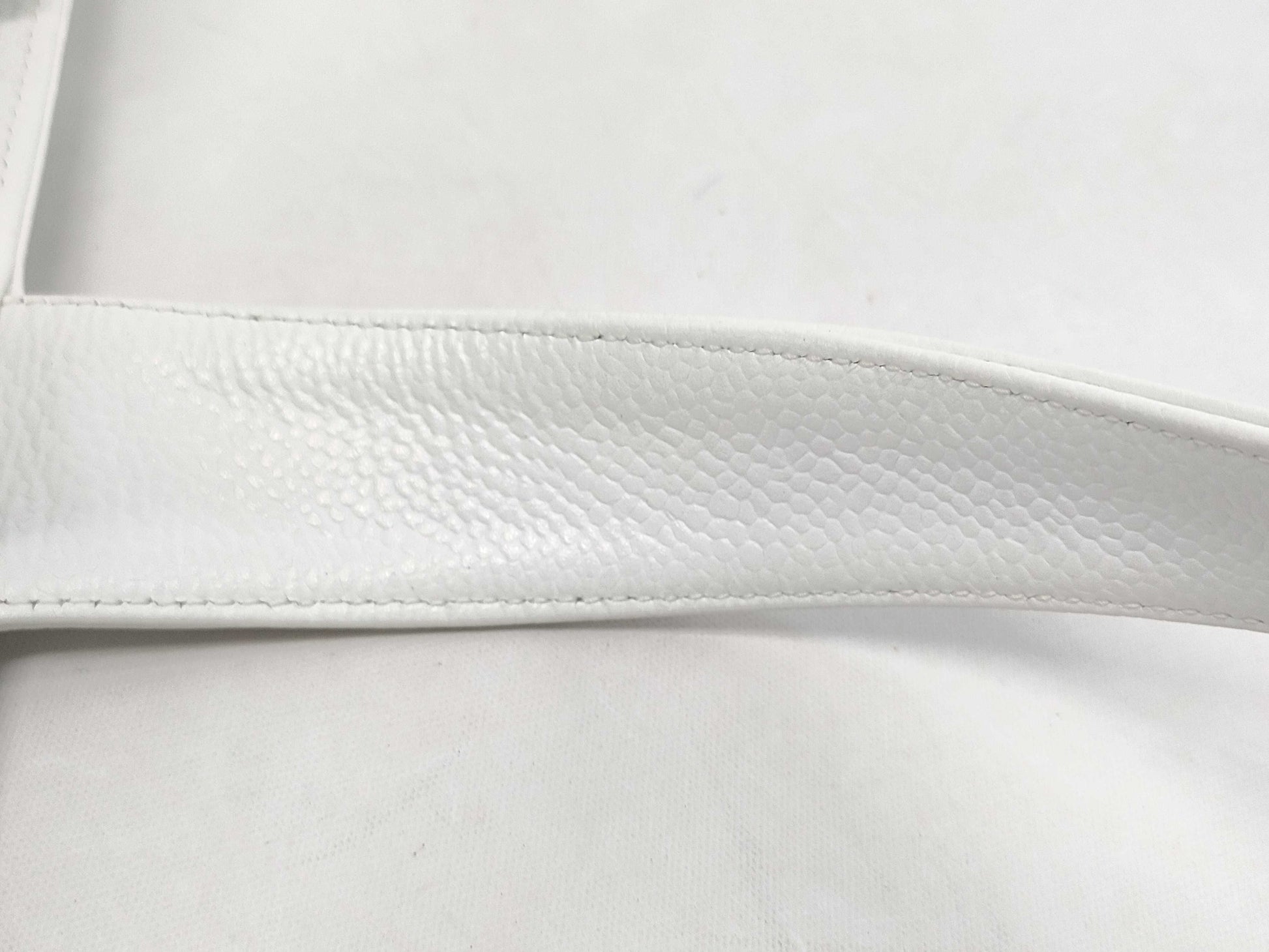 CHANEL Caviar Skin Big Coco Tote Bag White 4th Series Tote Bag