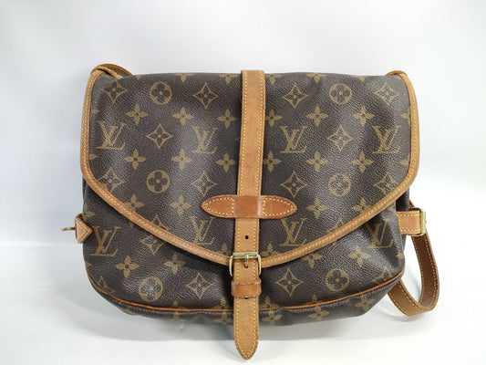 LOUIS VUITTON Monogram M40710 Saumur MM Shoulder Bag