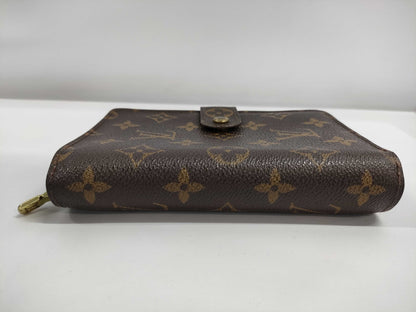 LOUIS VUITTON Monogram Wallet Wallet