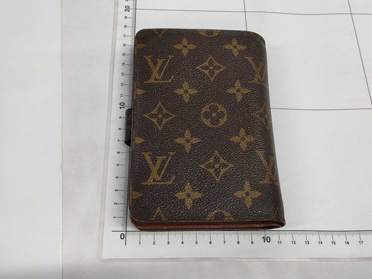 LOUIS VUITTON Monogram Wallet Wallet