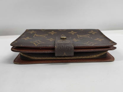 LOUIS VUITTON Monogram Wallet Wallet
