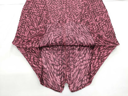 ISSEY MIYAKE skirt, pink pattern, pleats please skirt