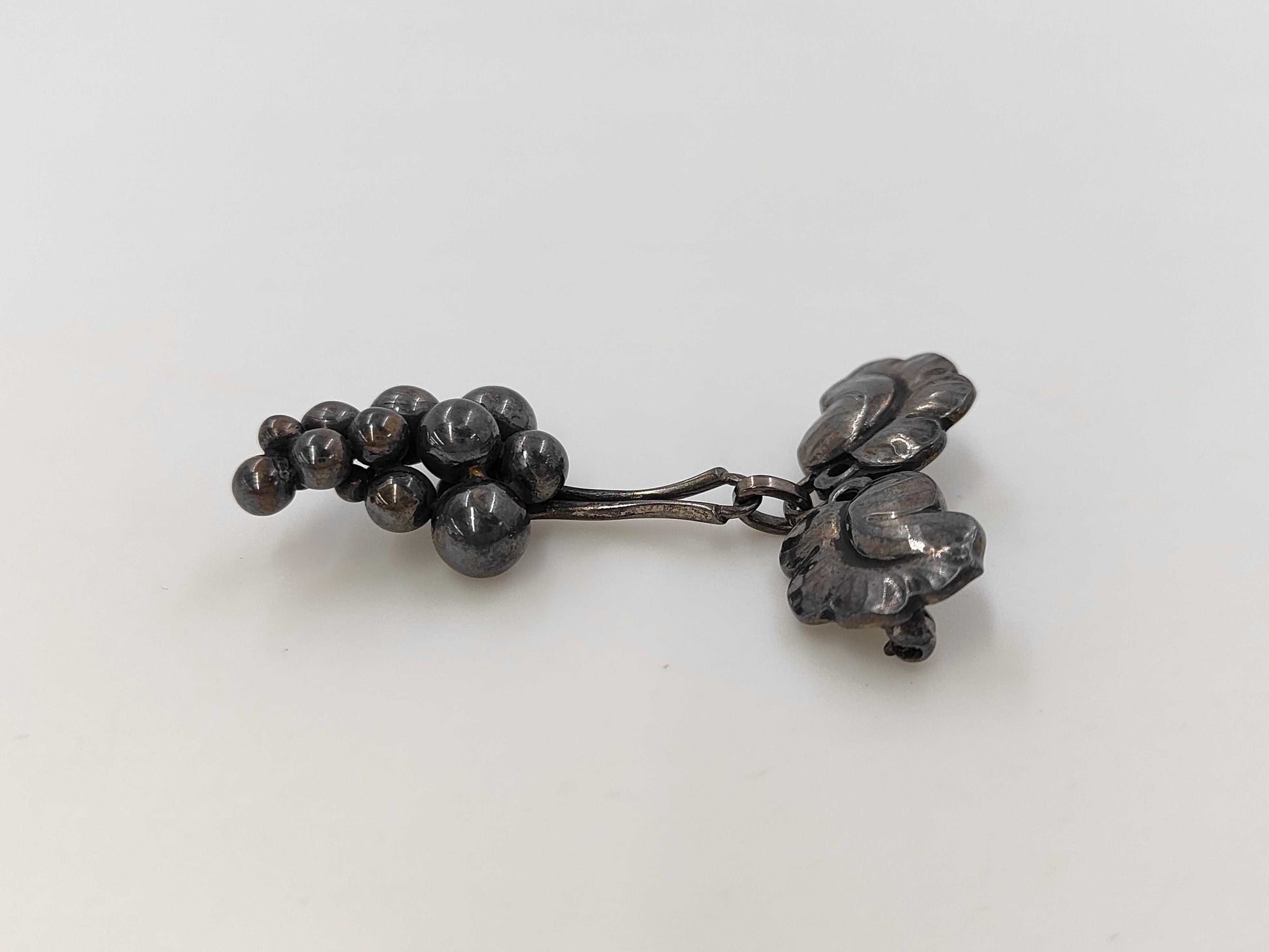 Georg Jensen Grape Motif SV925 9.7g Brooch