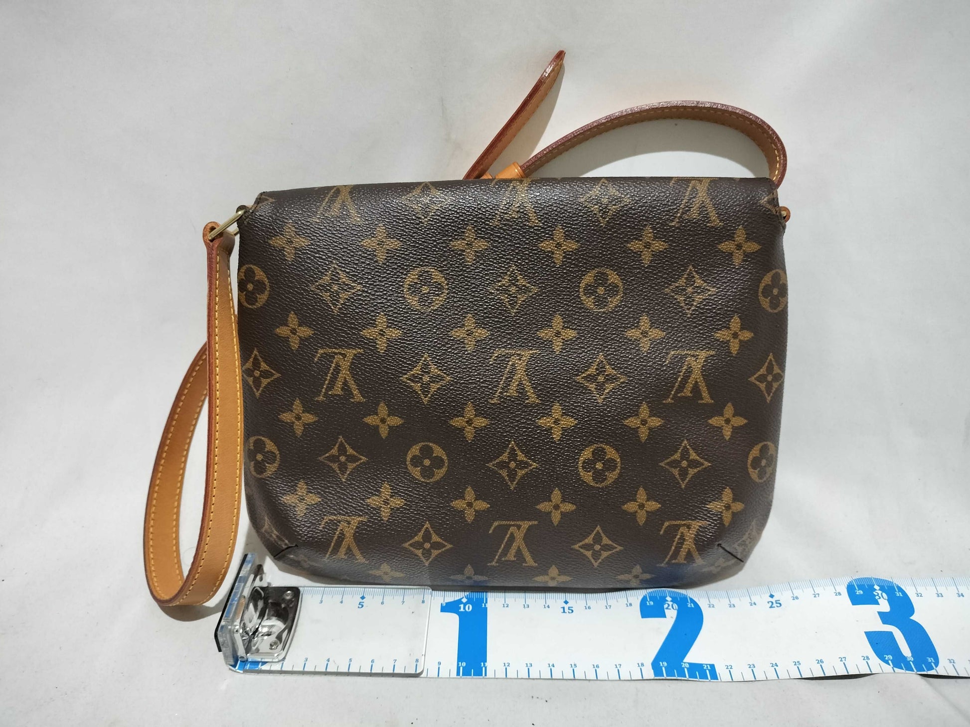 LOUIS VUITTON Monogram M51388 Musette Tango Handbag