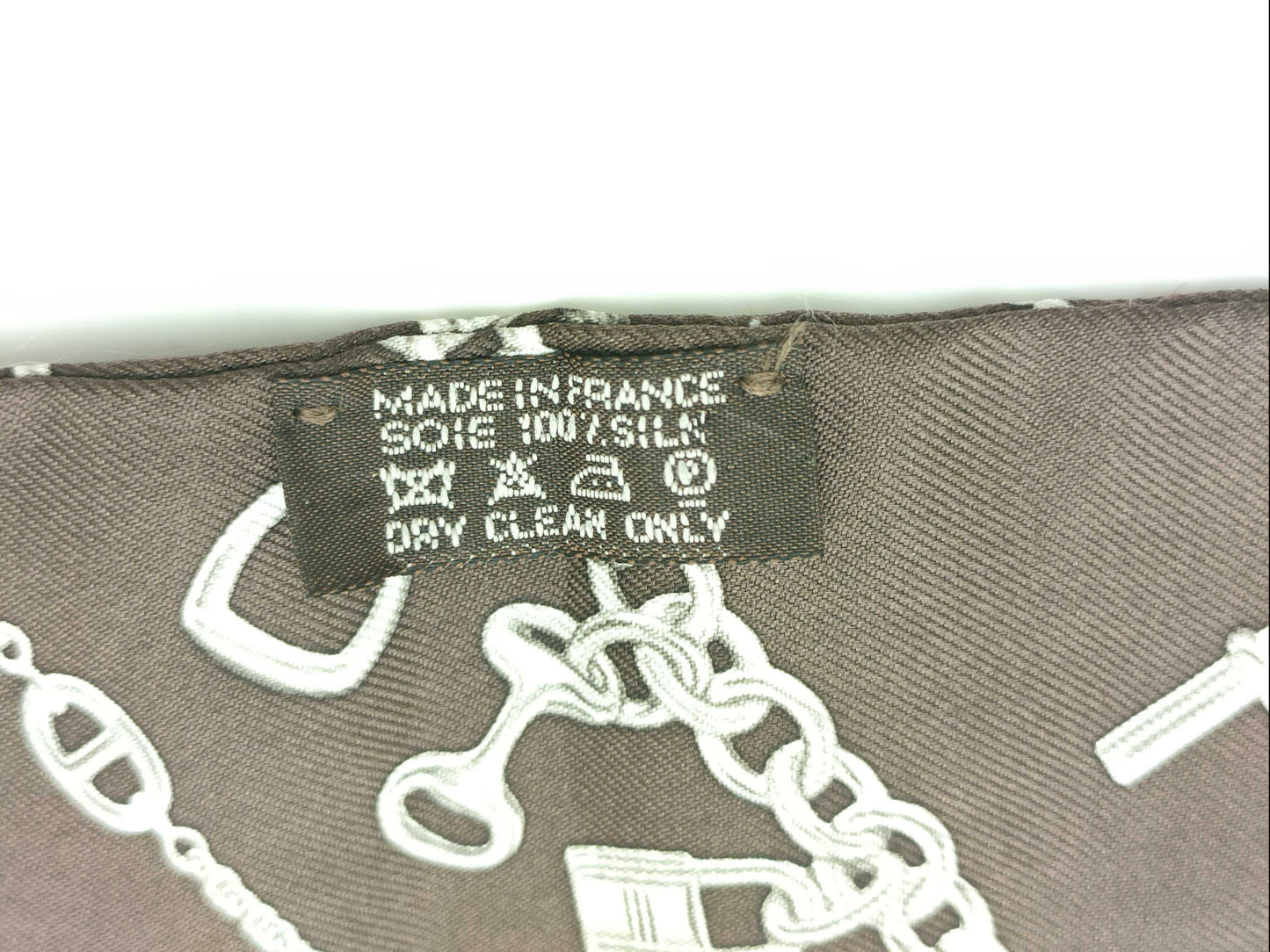 HERMES Carre Chain/Chaine Chain Pattern Brown Scarf