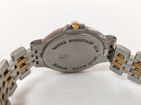 Dunhill Quartz 24QWRM Women's Watch