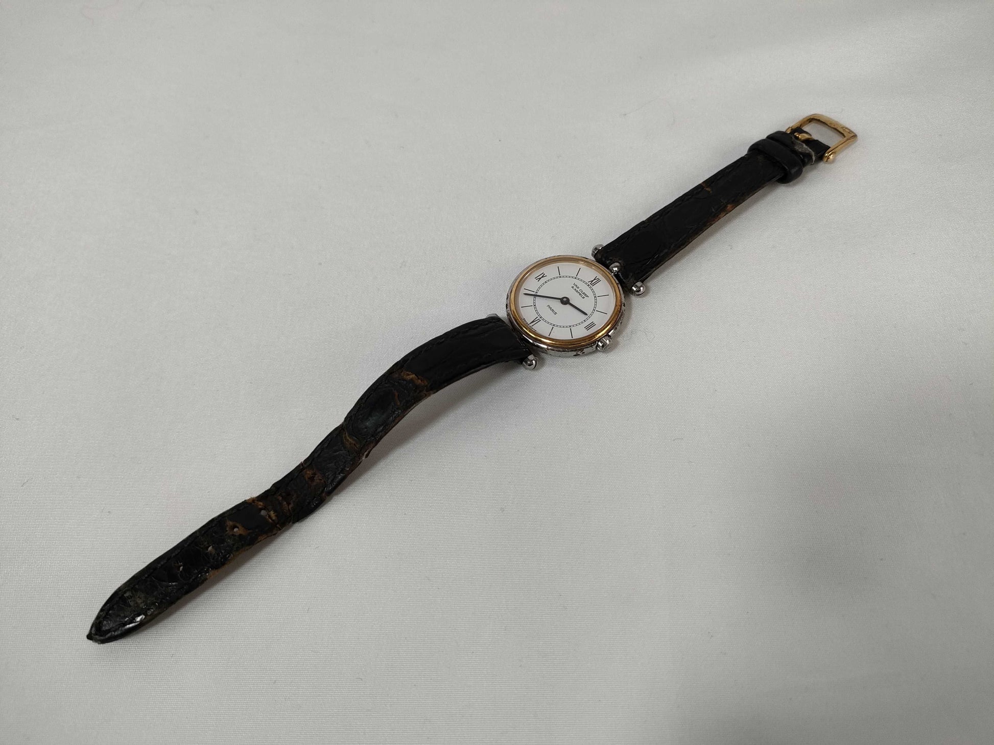 Van Cleef & Arpels Classic 75364 Women's Watch