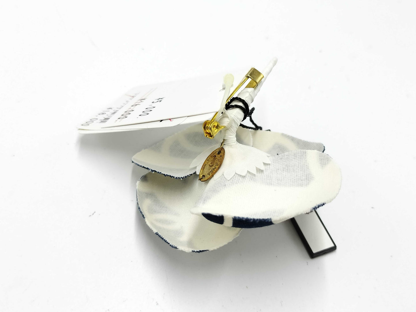 CHANEL Camellia Brooch Brooch