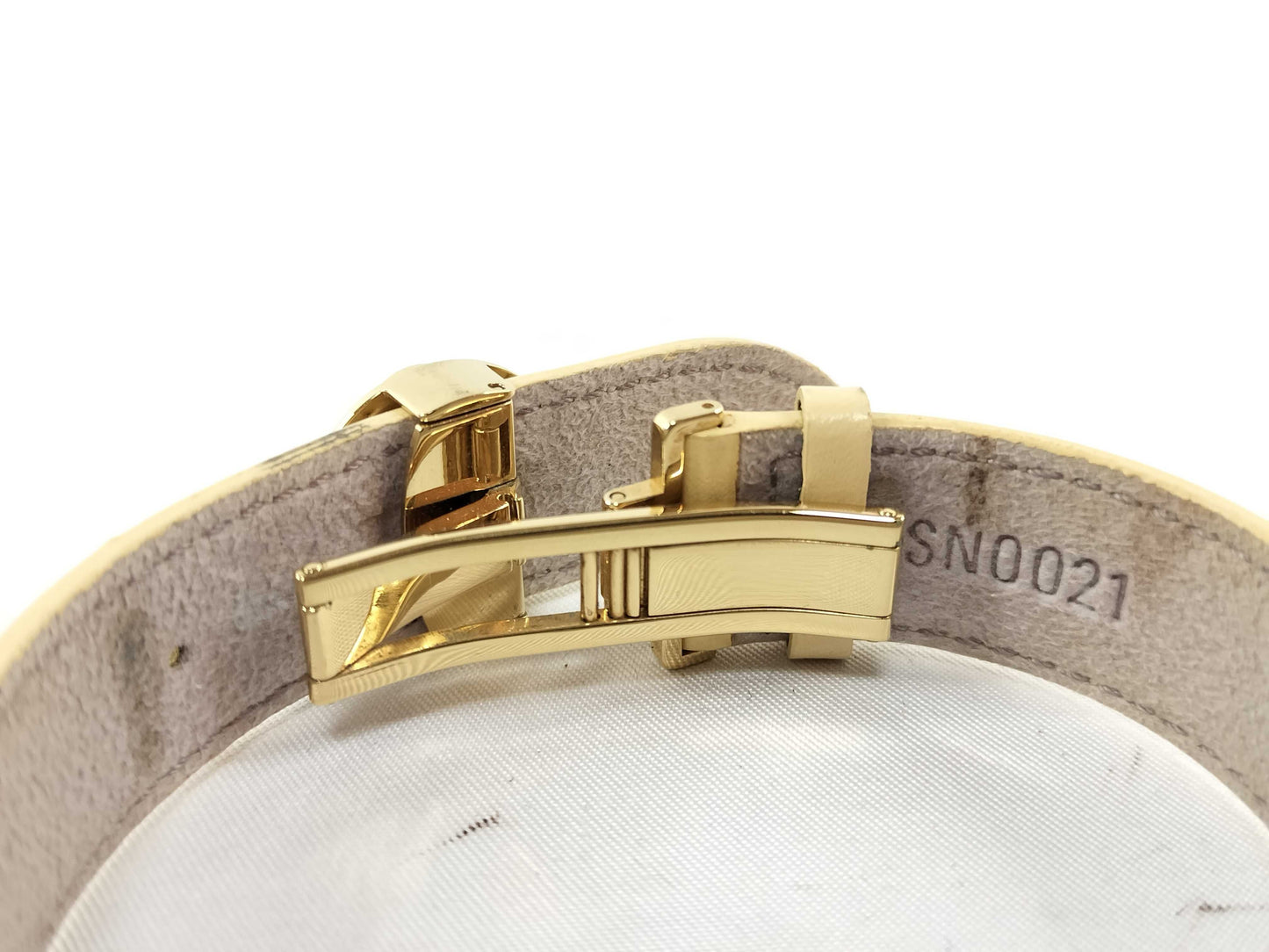 LOUIS VUITTON Good Luck Bracelet/Bangle