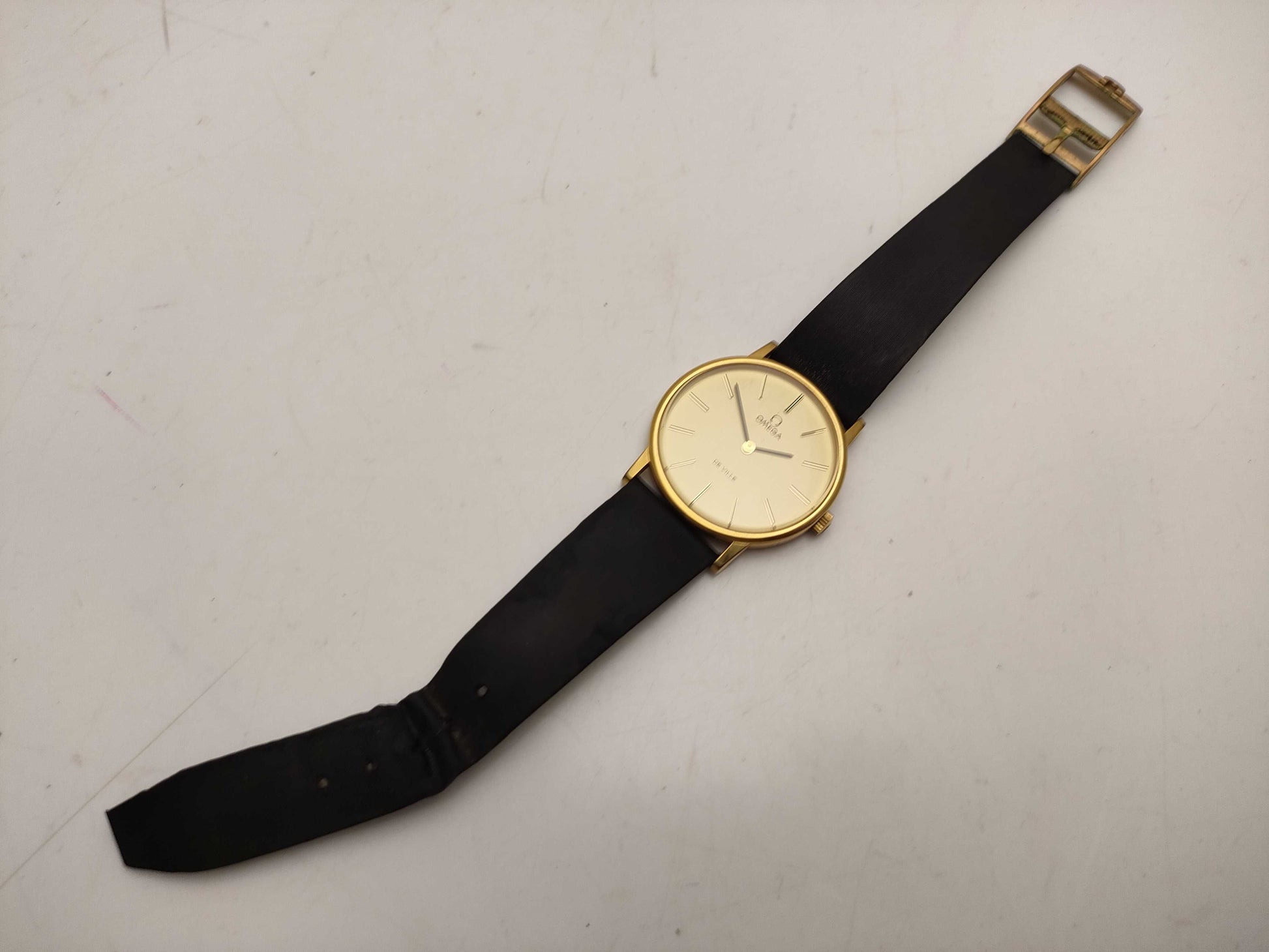 OMEGA De Ville Hand-Wound Women's Watch