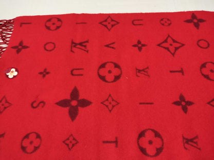 LOUIS VUITTON Monogram Reykjavik 2.0 Vivienne Luna New Year's Scarf