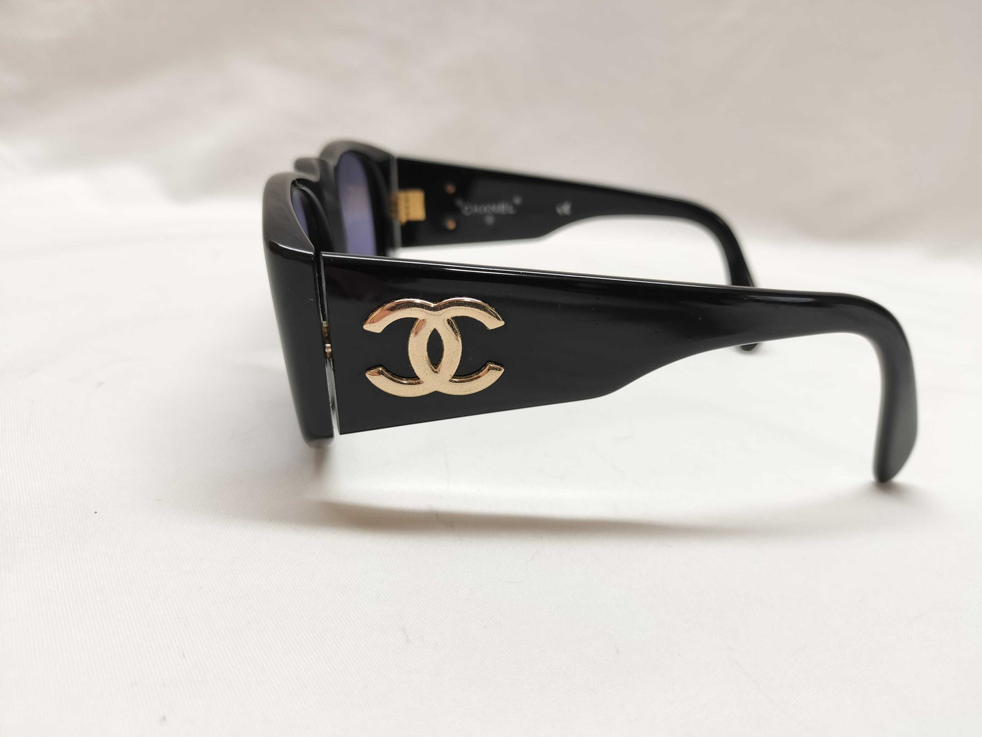  CHANEL sunglasses and glasses