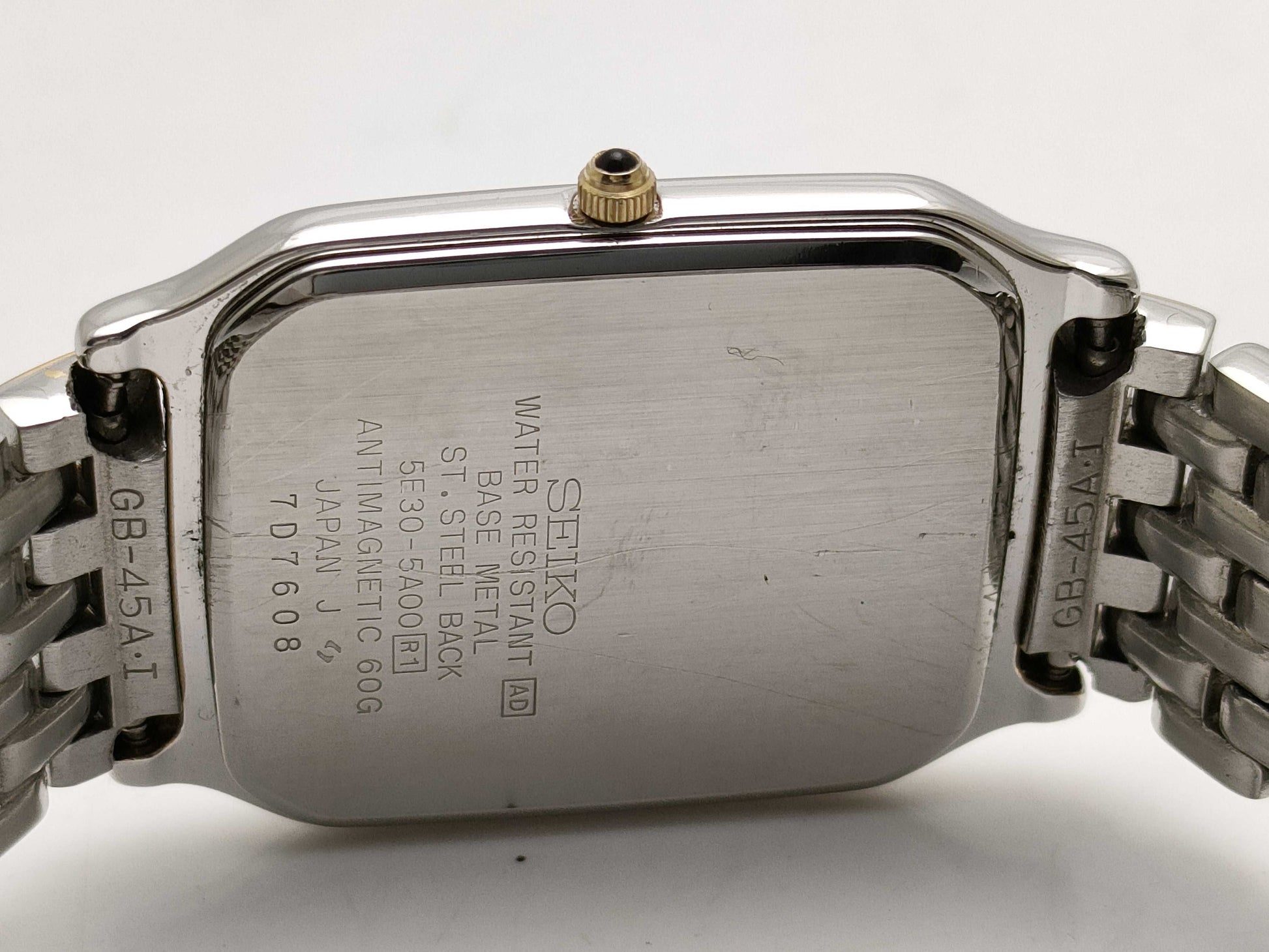 SEIKO 5E30-5A00 Women's Watch