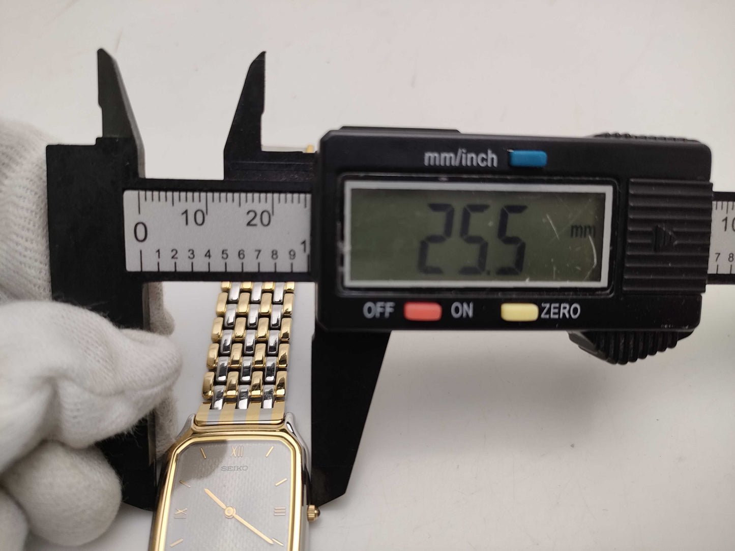 SEIKO 5E30-5A00 Women's Watch