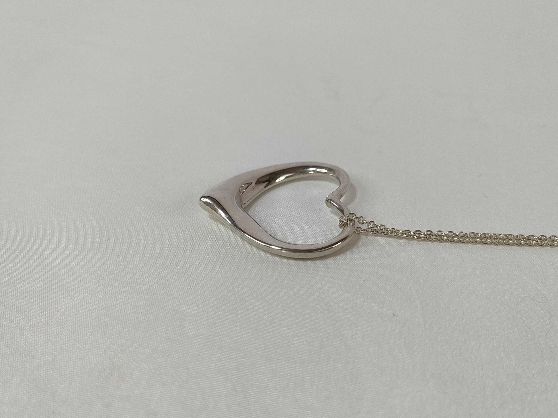 Tiffany & Co. Elsa Peretti Open Heart Pendant Ra Necklace