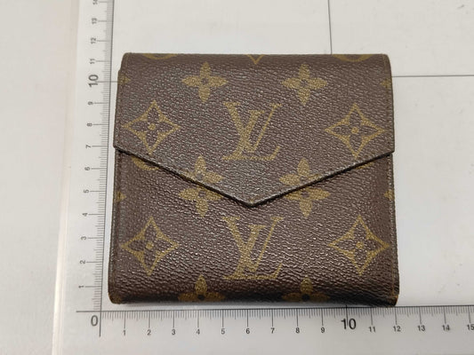 LOUIS VUITTON Monogram Porte Monnaie Carte Credit Wallet