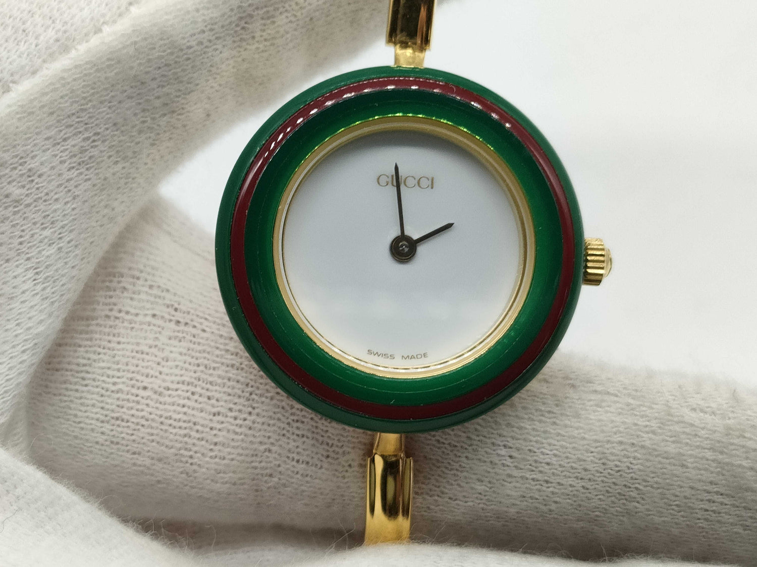 GUCCI Changeable Bezel 12 Colors Women's Watch