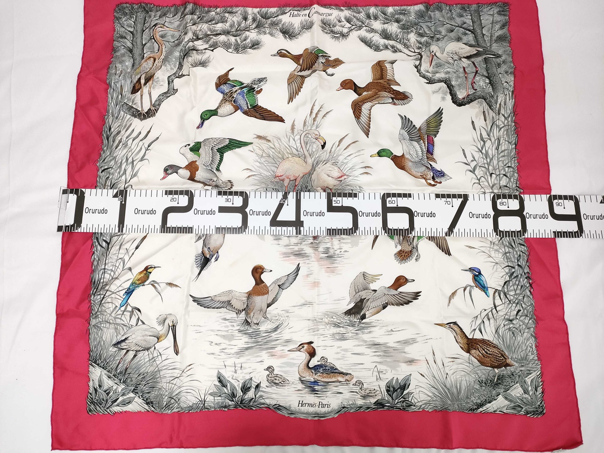 HERMES Carre Half en Camargue Scarf