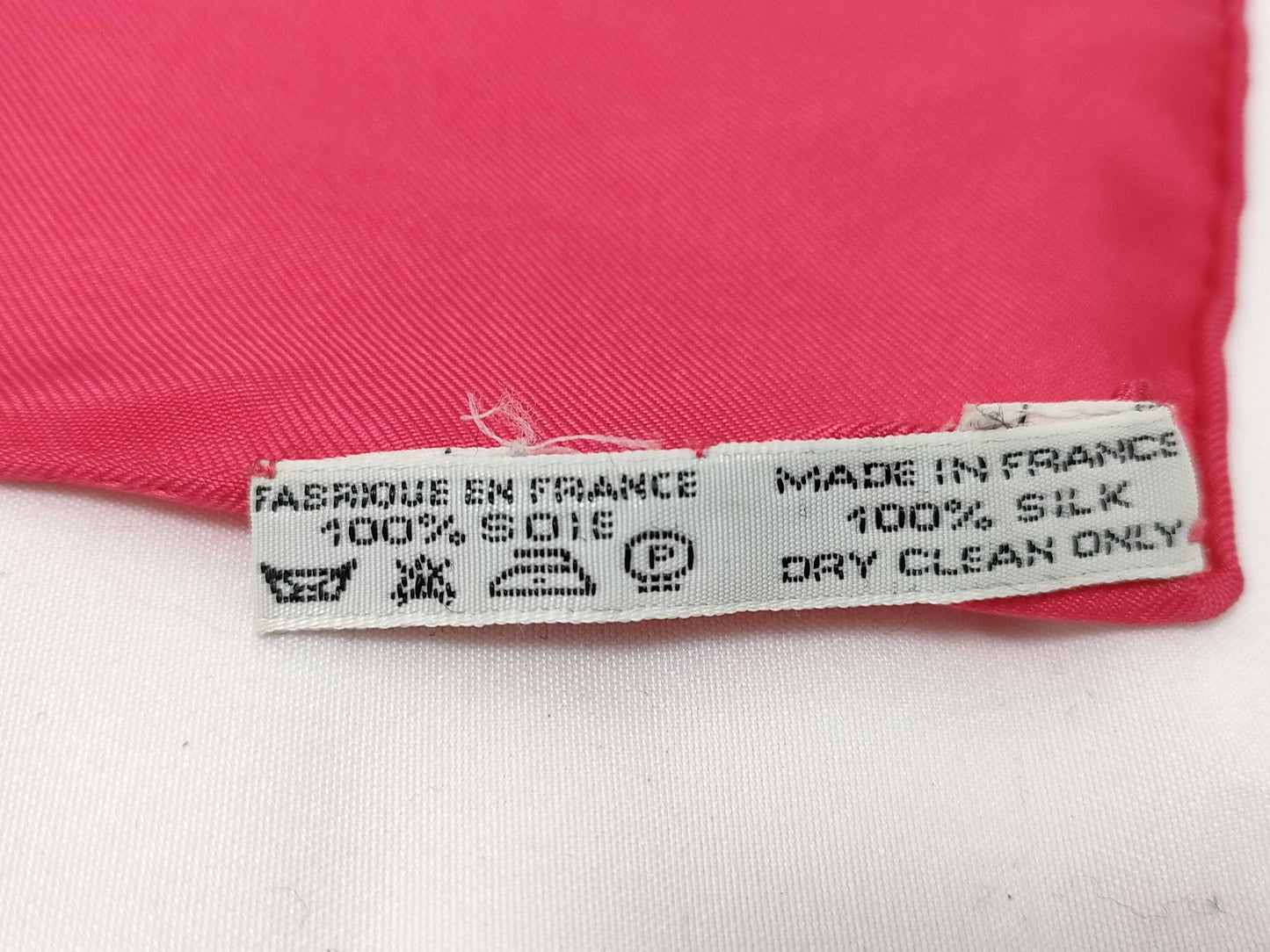 HERMES Carre Half en Camargue Scarf