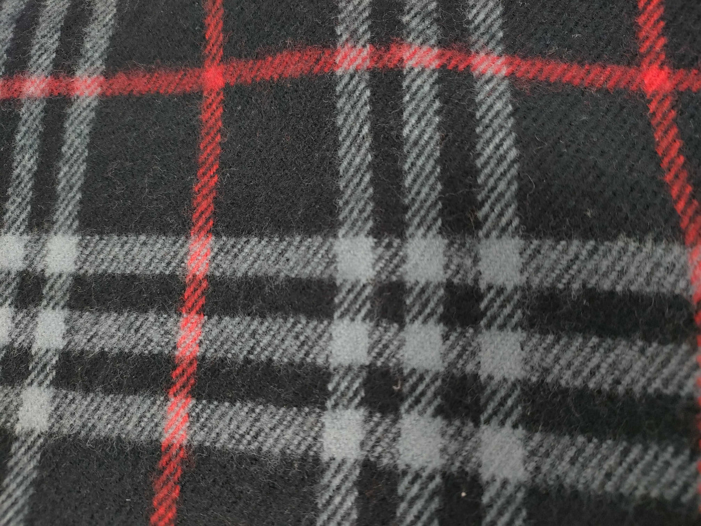 BURBERRY Scarf Burberry 100% Wool Scarf