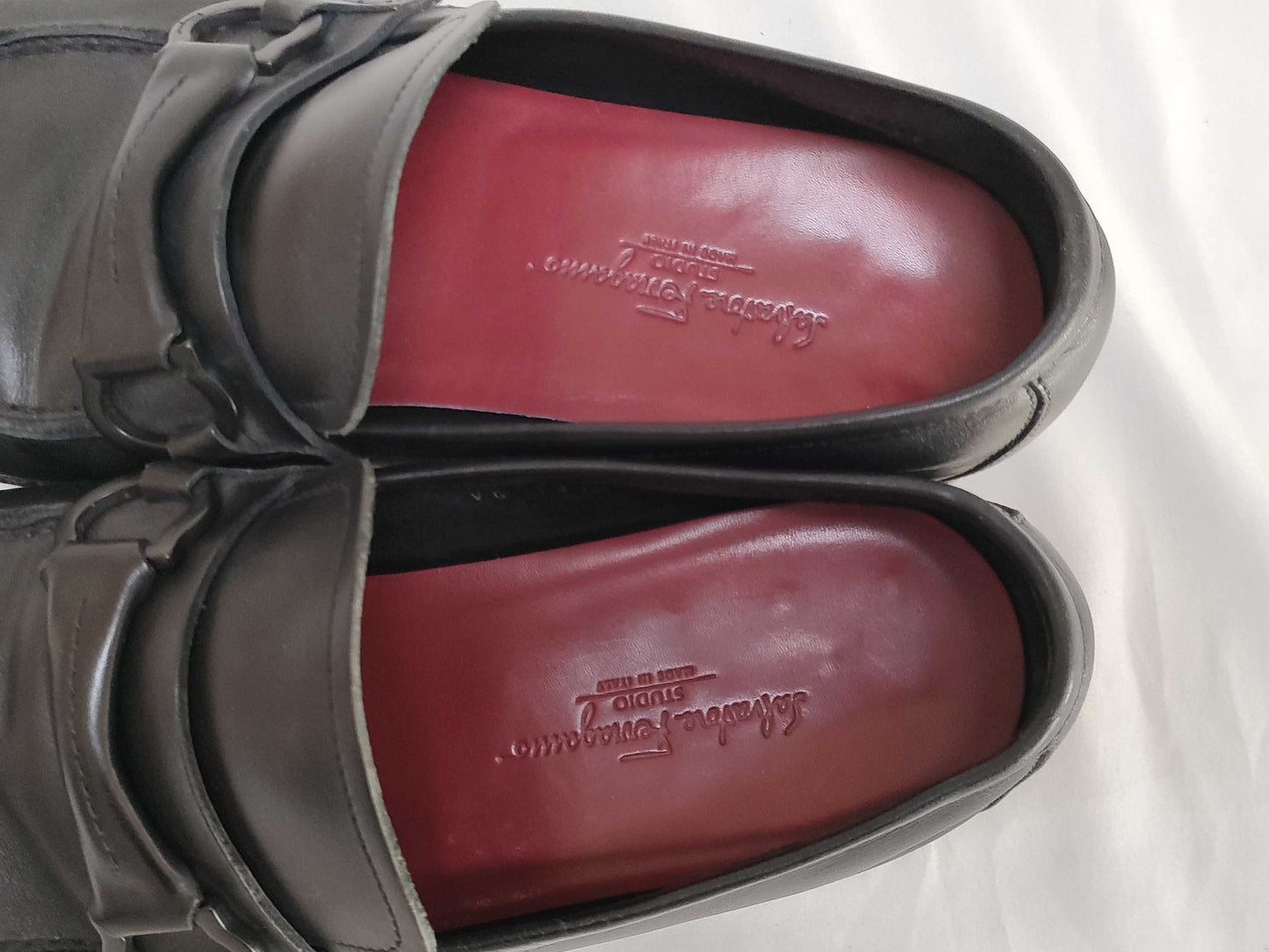 Salvatore Ferragamo Gancini pumps