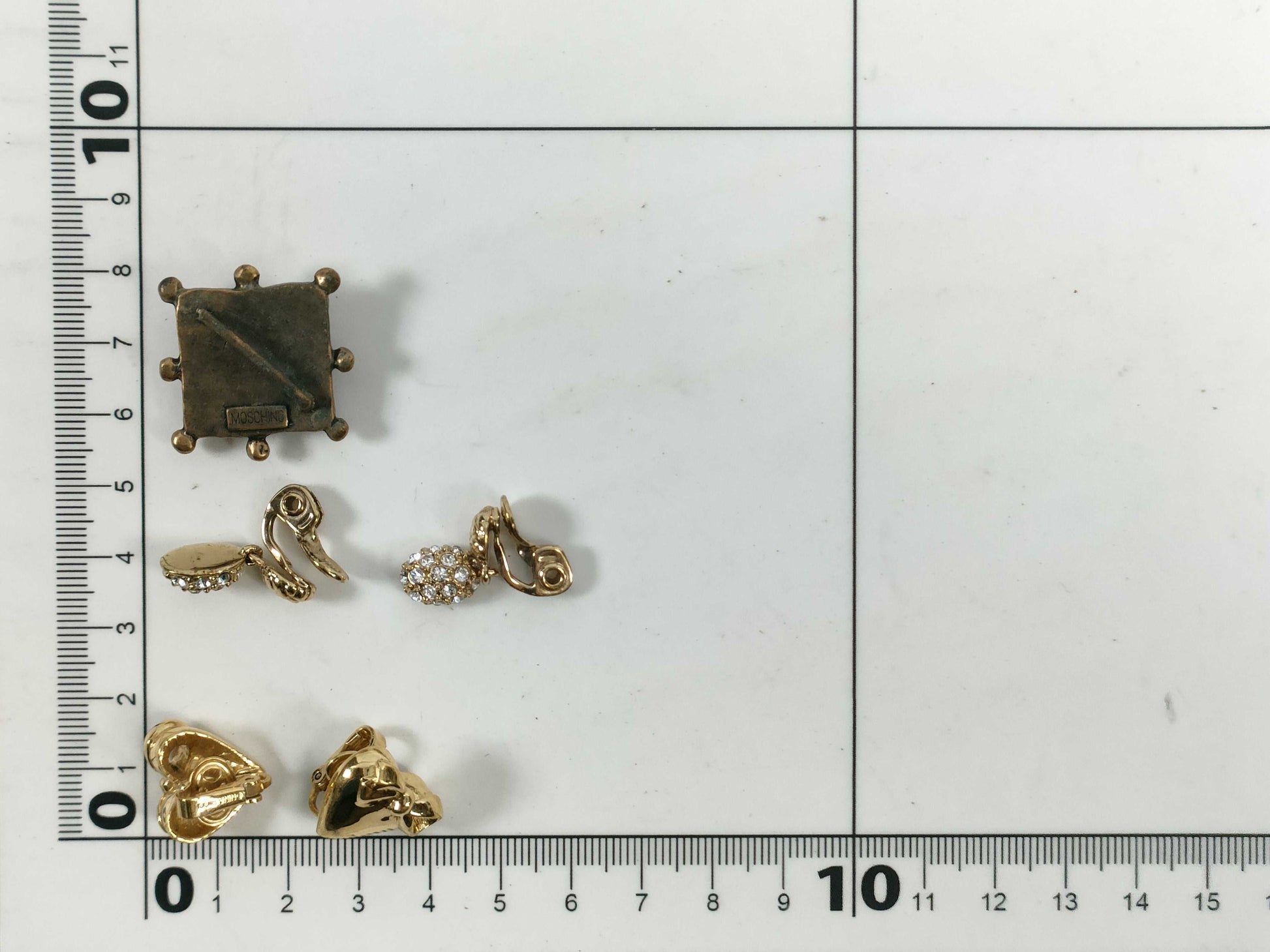 Dior Nina Ricci/Monet/Moschino Gold *5 Accessories Summary Accessories Summary 