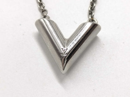 LOUIS VUITTON M63197 Essential V Torn Necklace