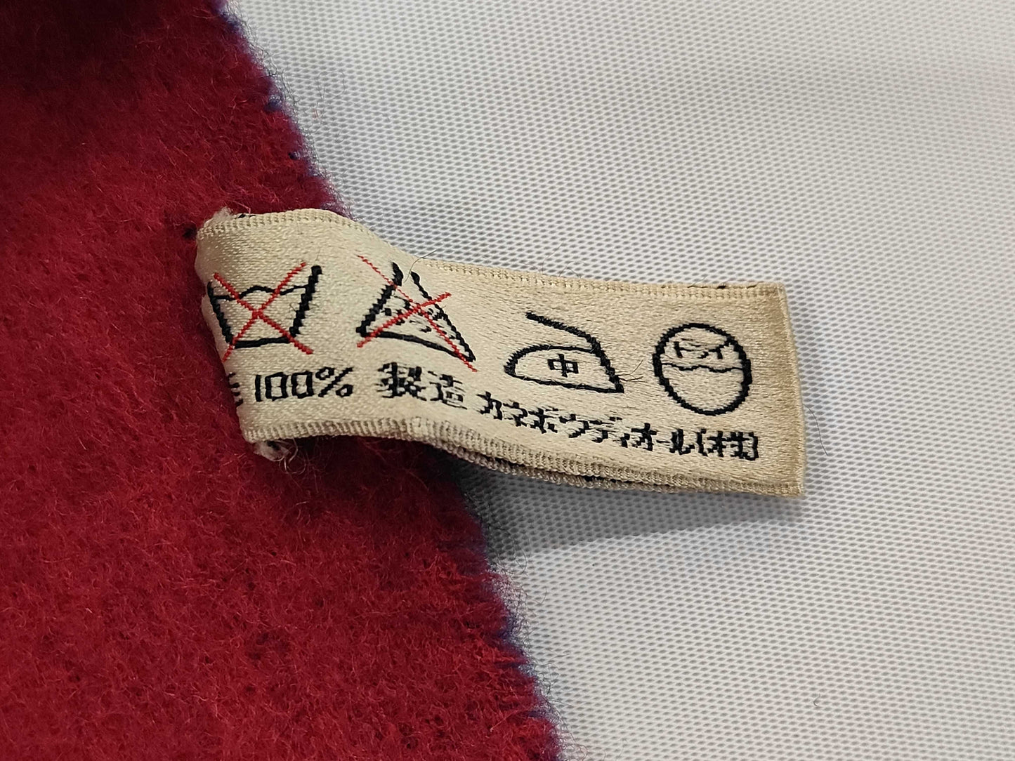 Dior 100% wool scarf