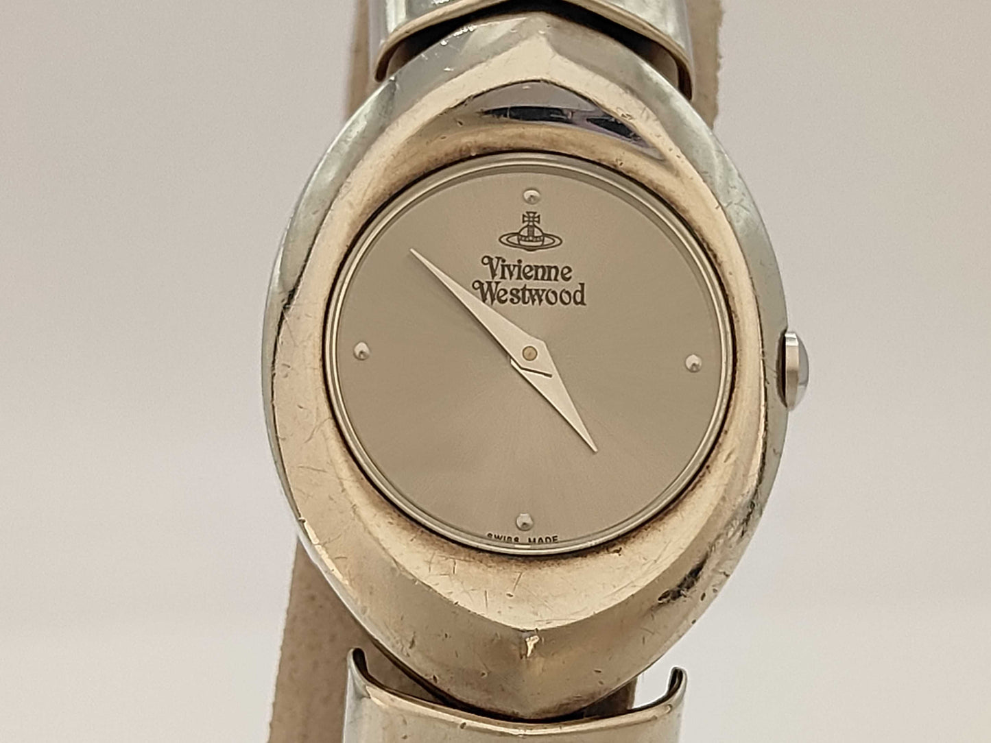 Vivienne Westwood VW-9125 9396 Quartz Women's Watch
