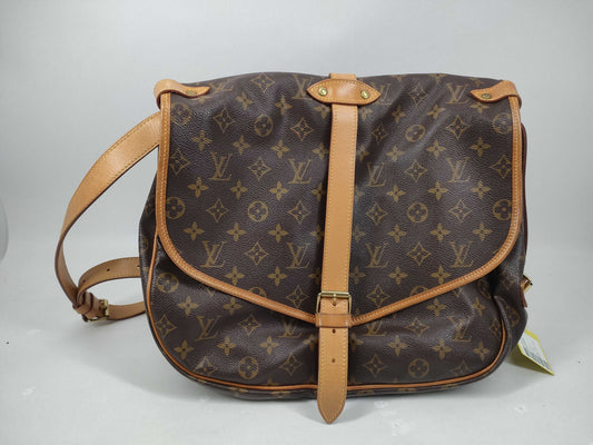 LOUIS VUITTON Monogram M42254 Saumur 35 Shoulder Bag