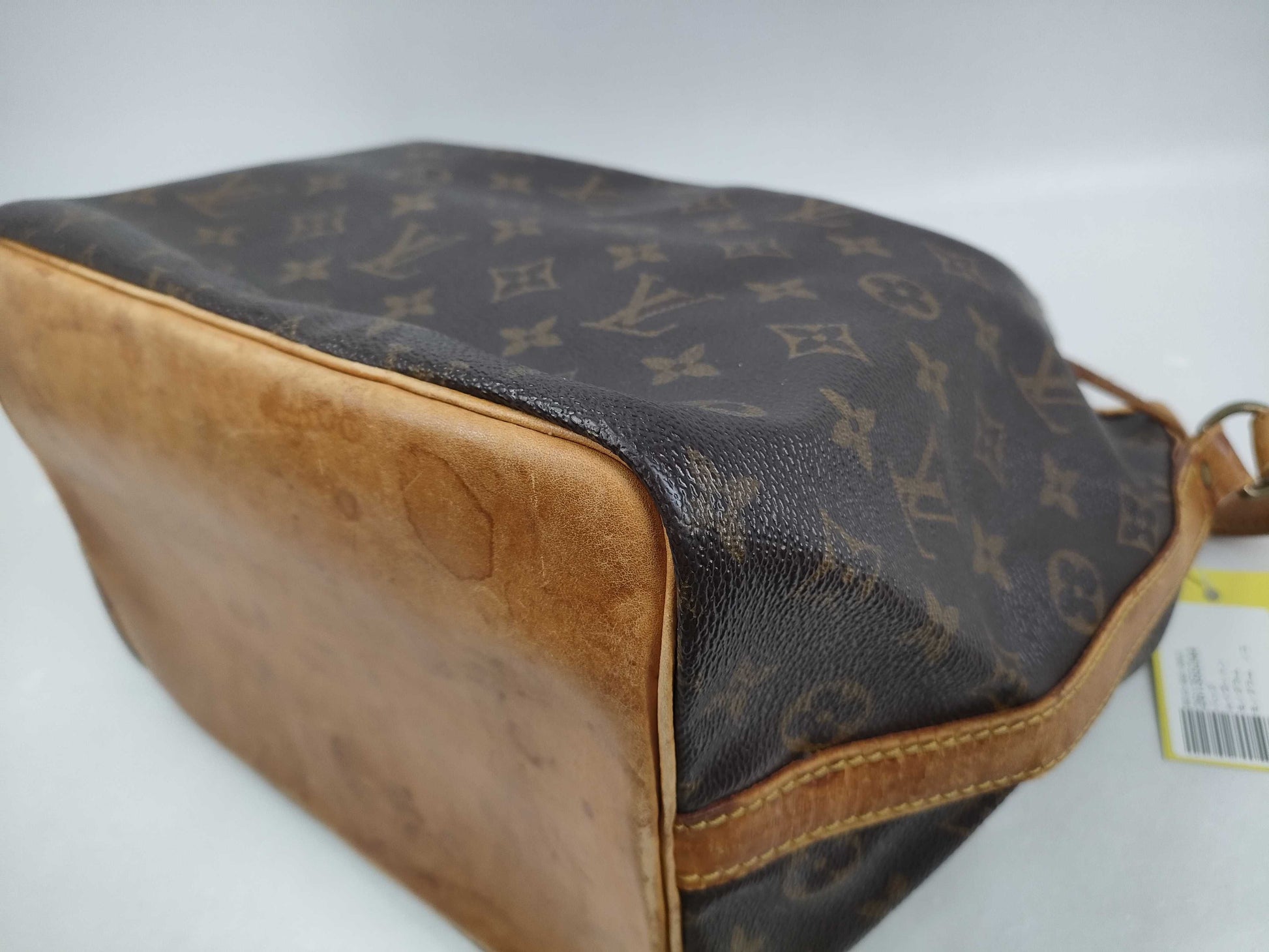 LOUIS VUITTON Monogram Noe Shoulder Bag