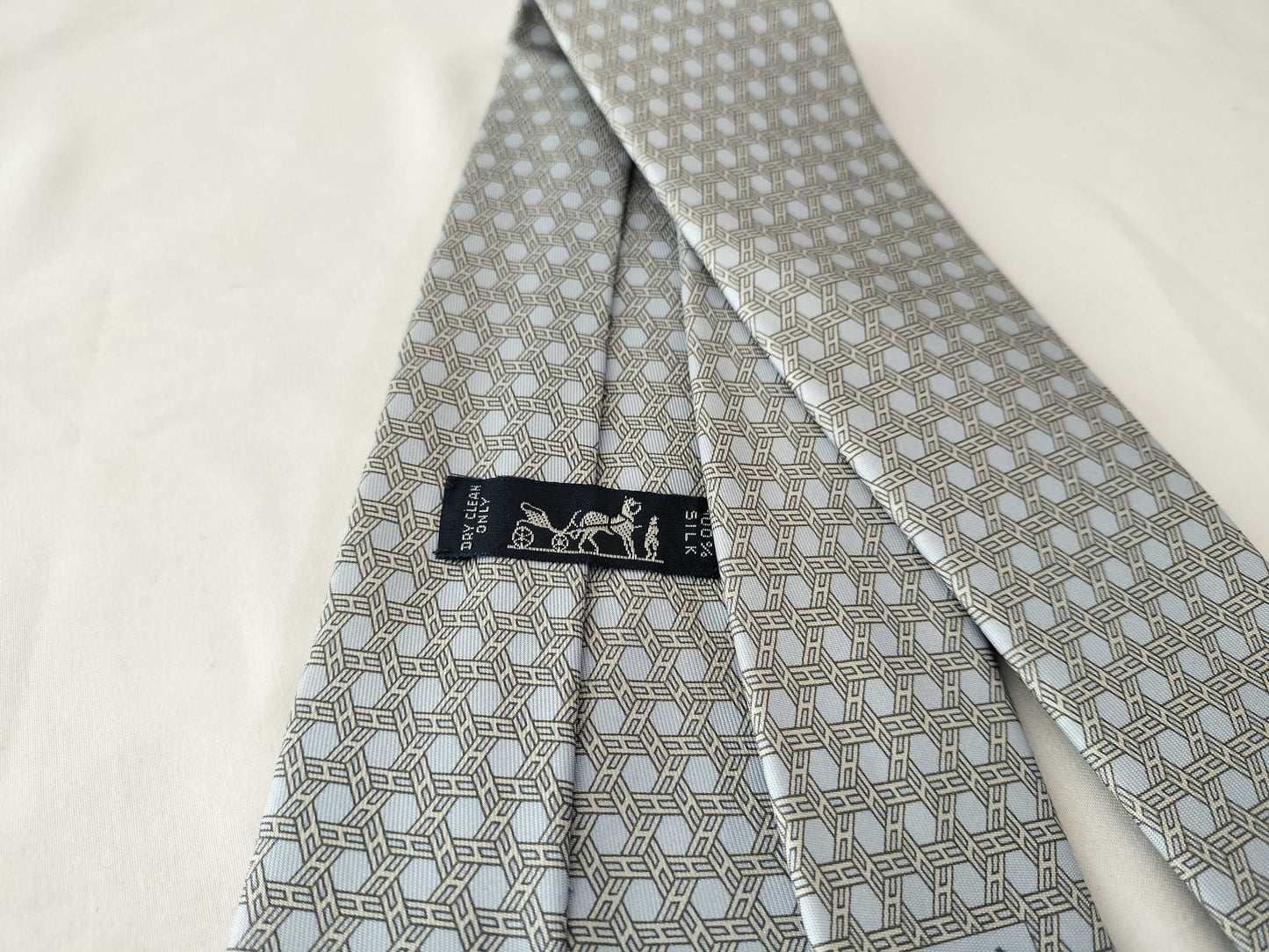 HERMES Tie Tie