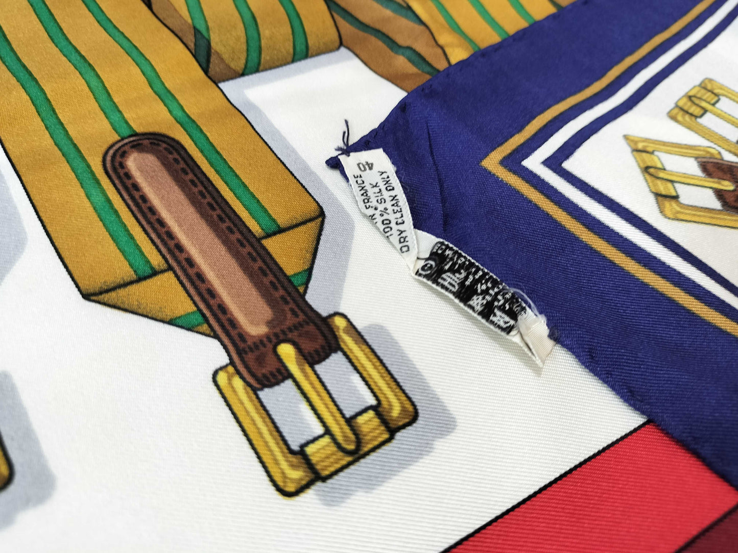 HERMES Carre Shoulder Strap Scarf