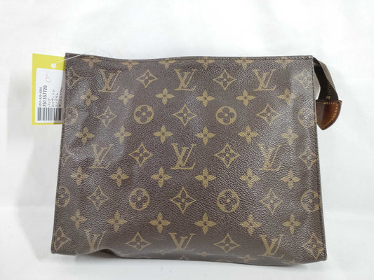 LOUIS VUITTON Monogram Poche Toilette Pouch