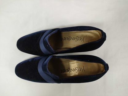 Yves Saint Laurent suede pumps
