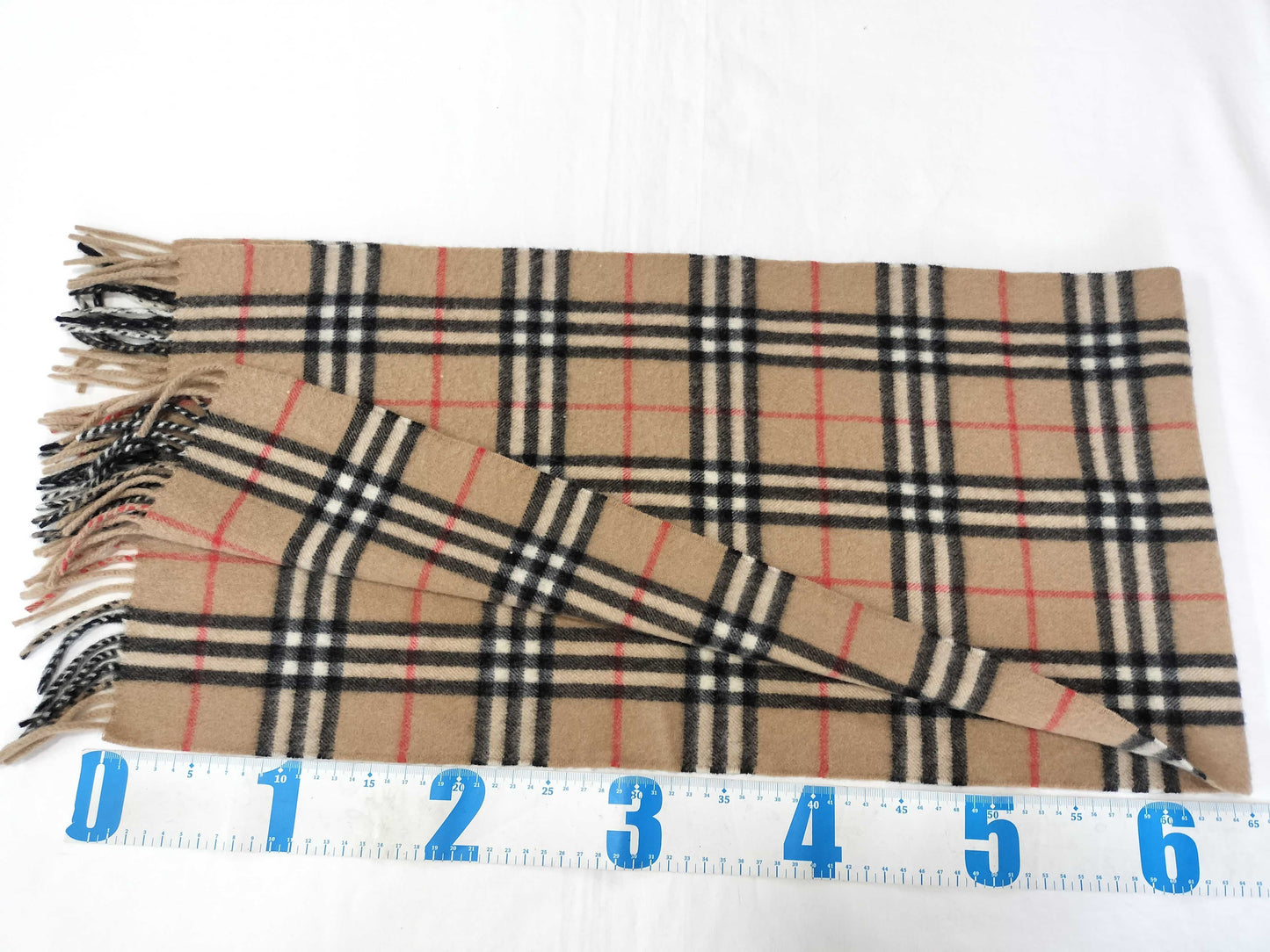 BURBERRY Pure Cashmere Scarf