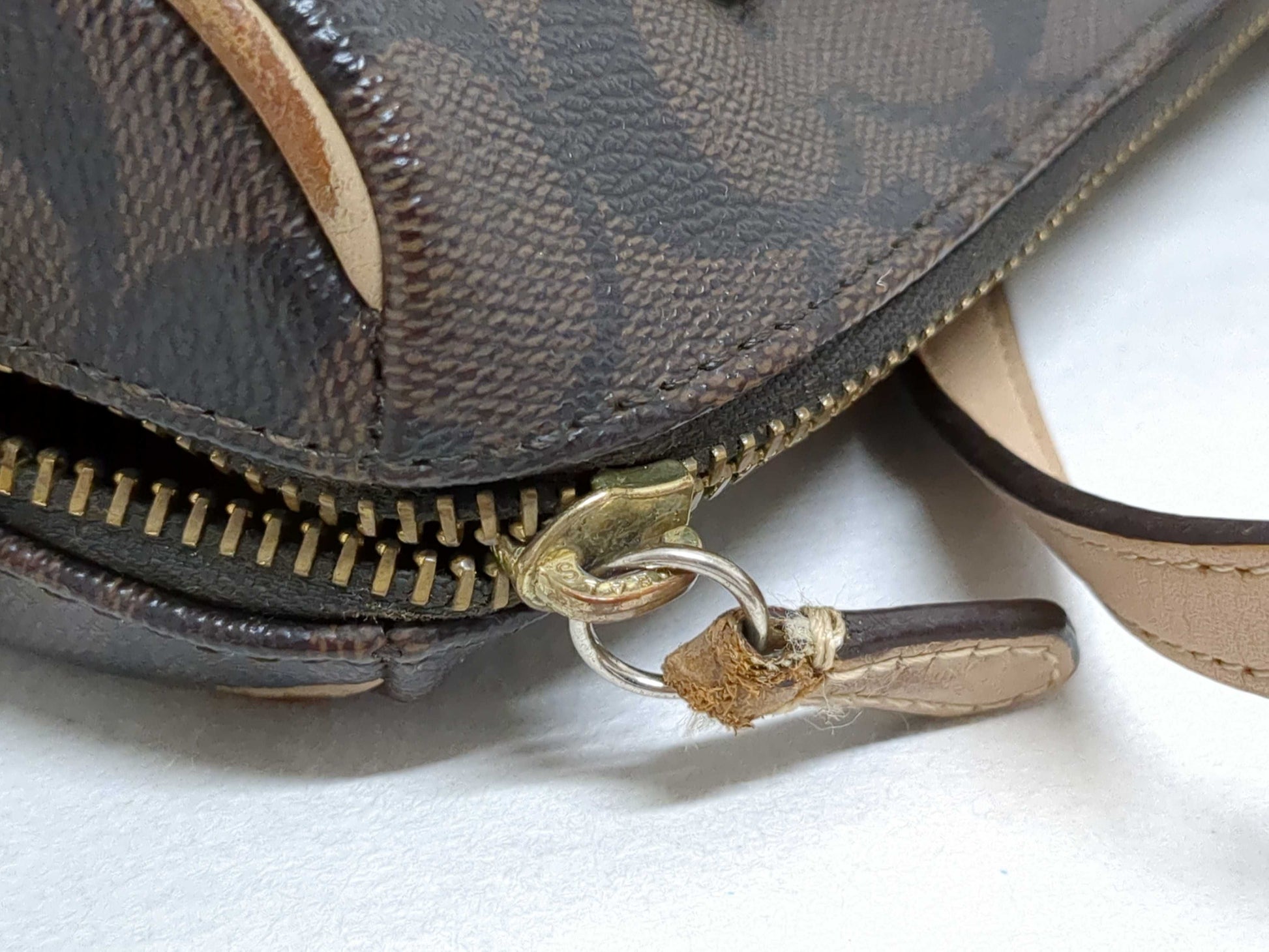 COACH Signature Furla*1/Coach*2 Handbag