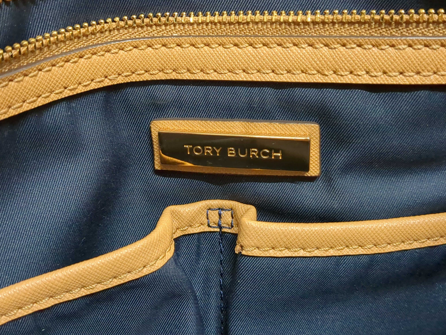 COACH 8A09/Tory Burch/Ungaro handbag