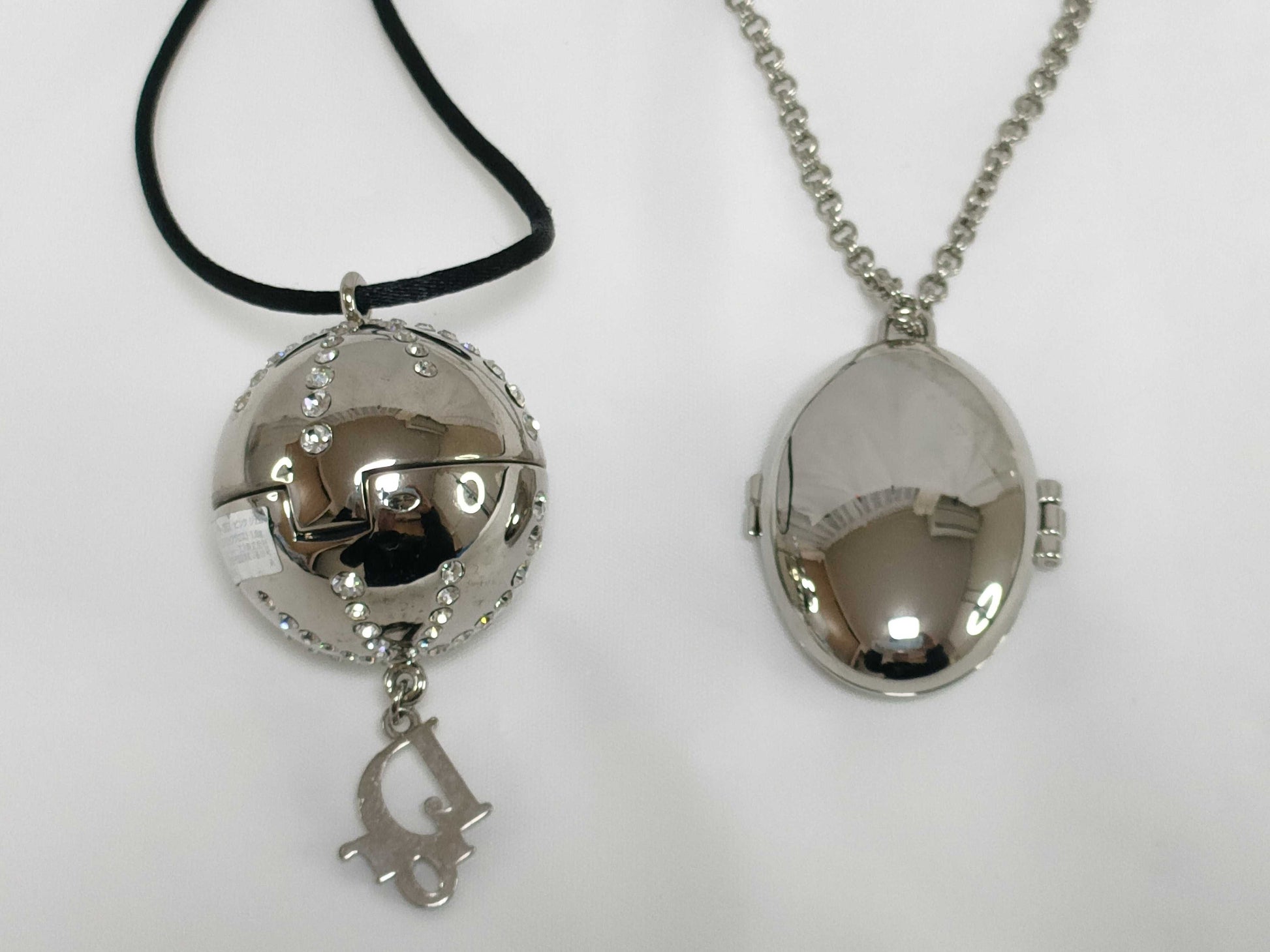 Dior/Chloe Perfume Necklace *2 Necklaces