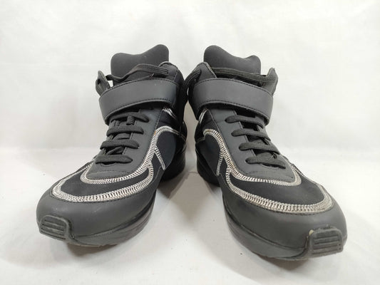 CHANEL high-top sneakers