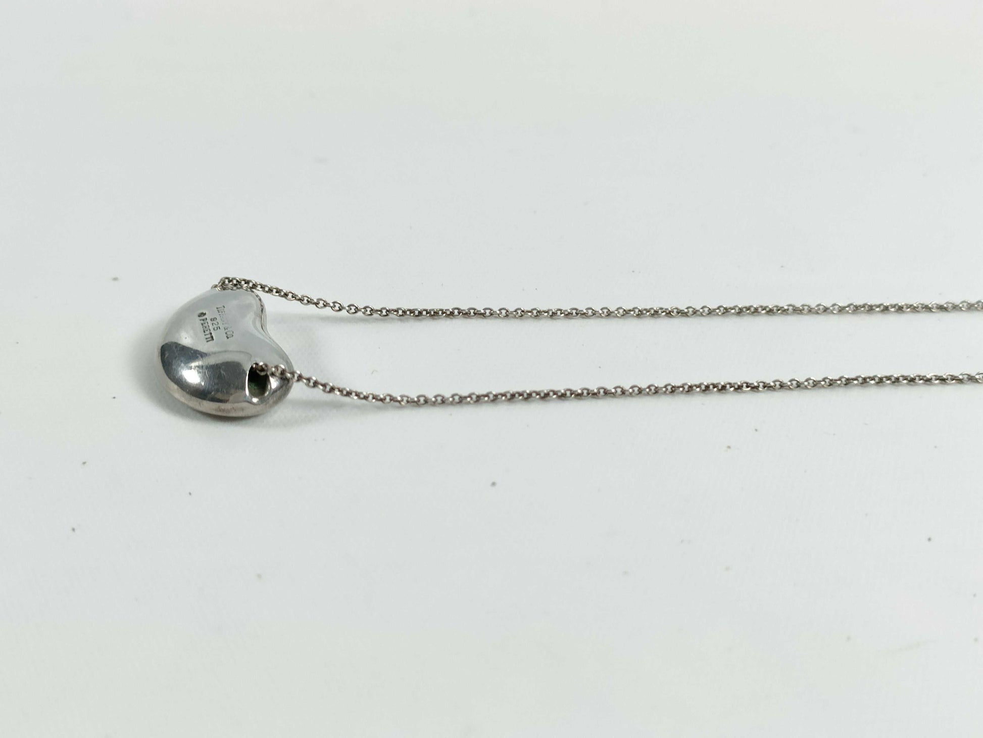 Tiffany & Co. Bean Necklace Peretti 925 7.9g Necklace