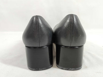 Salvatore Ferragamo Ferragamo logo pumps