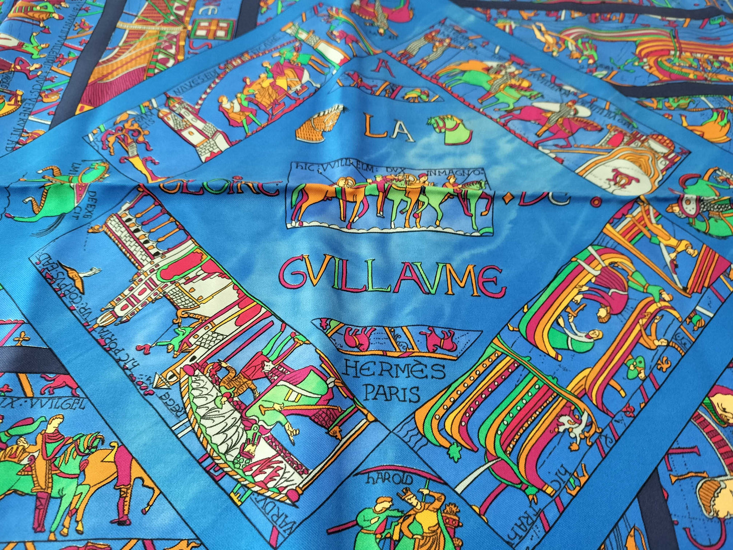 HERMES Battle of Hastings Scarf