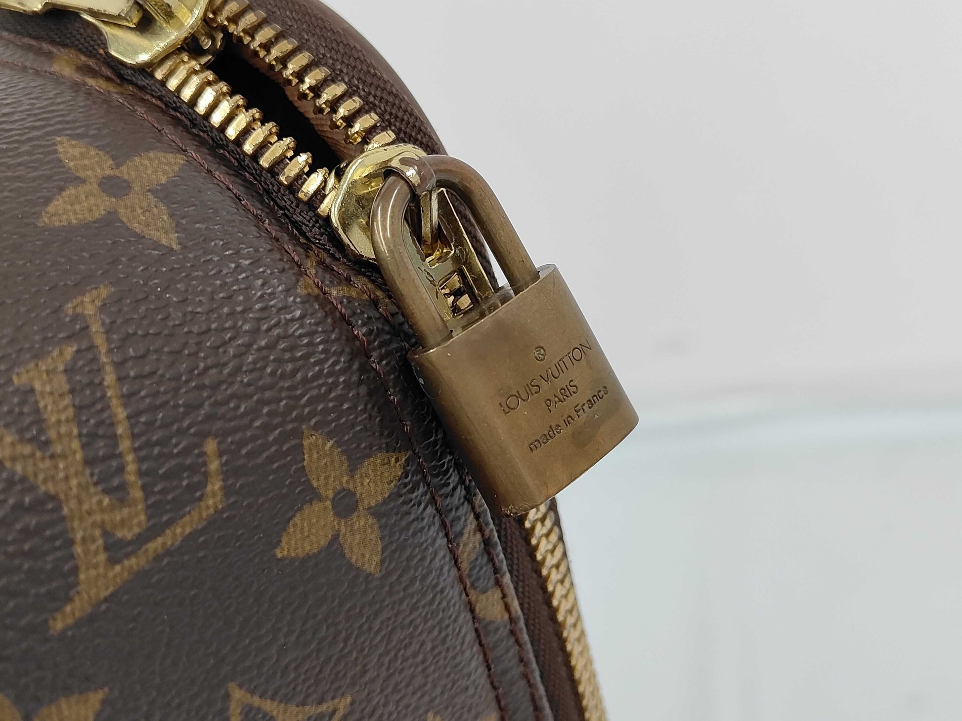 LOUIS VUITTON Monogram M23294 Pegasus 55 Carry Bag