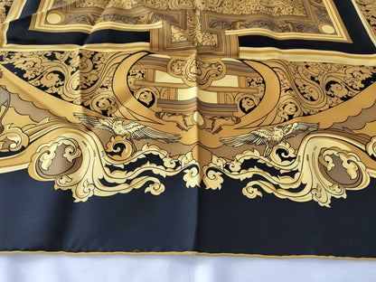 HERMES Carré ANIMAUX SOLAIRES Sun Animals Scarf 