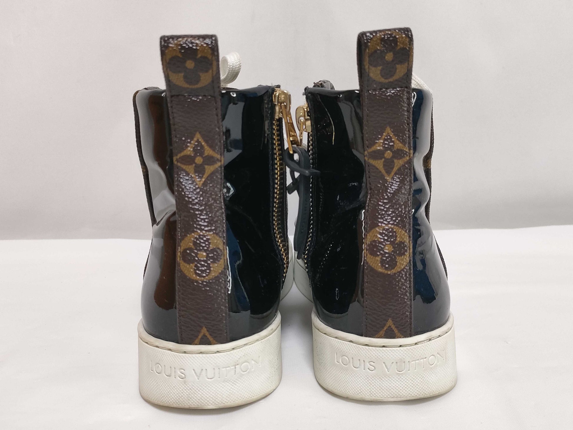 LOUIS VUITTON Side Zip Size 34 Partial Patent Leather Sneakers