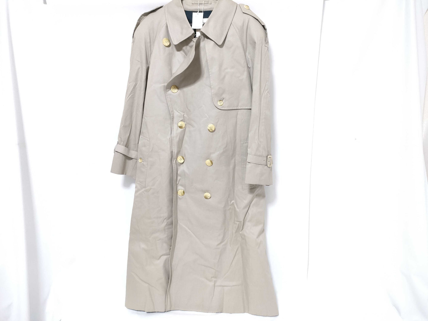 Burberrys trench coat/coat with tag