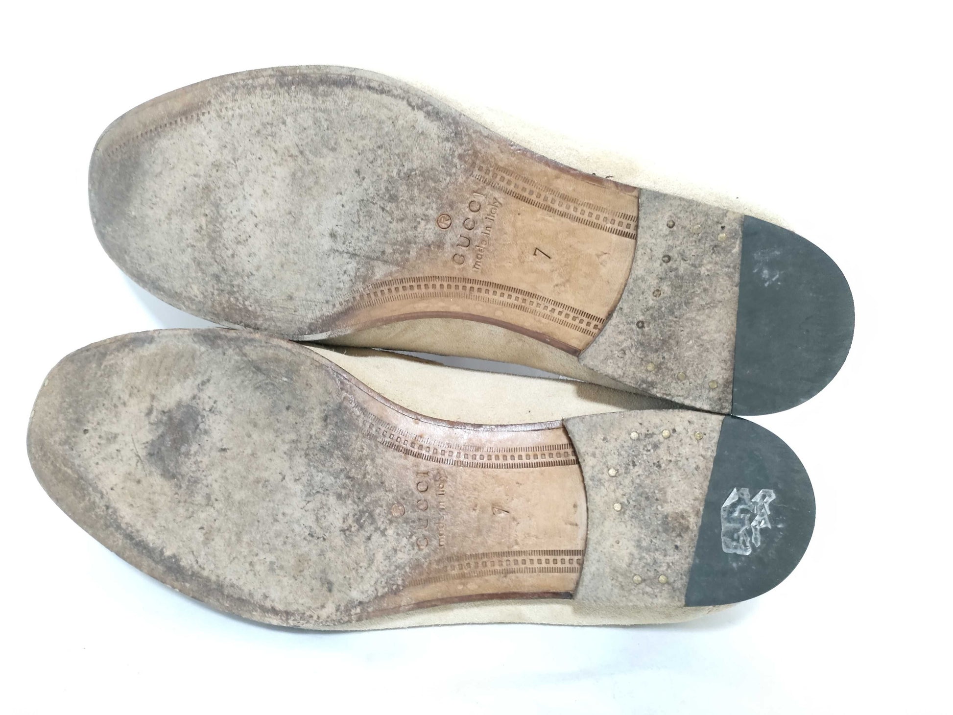 GUCCI Jackie Hardware Suede Loafers