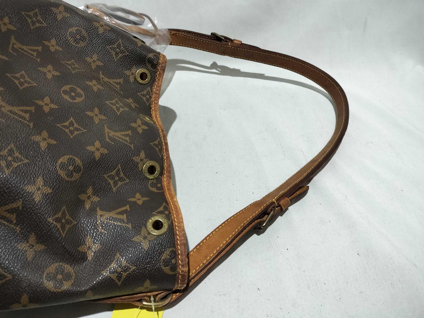 LOUIS VUITTON Monogram M42224 Noe Shoulder Bag